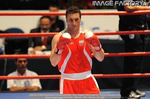 2009-09-12 AIBA World Boxing Championship 0964 - 91kg - Roberto Cammarelle ITA - Roman Kapitonenko UKR
